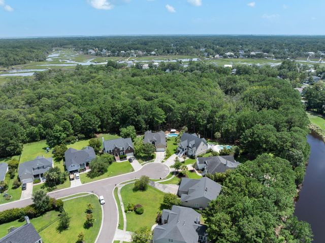 1425 Oakhurst, Mount Pleasant, SC 29466
