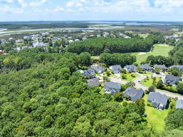 1425 Oakhurst, Mount Pleasant, SC 29466