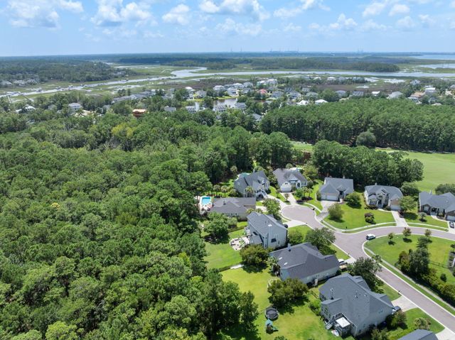 1425 Oakhurst, Mount Pleasant, SC 29466