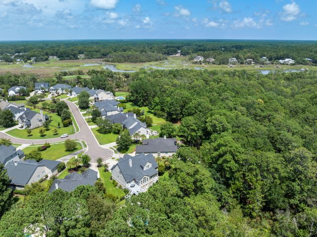 1425 Oakhurst, Mount Pleasant, SC 29466