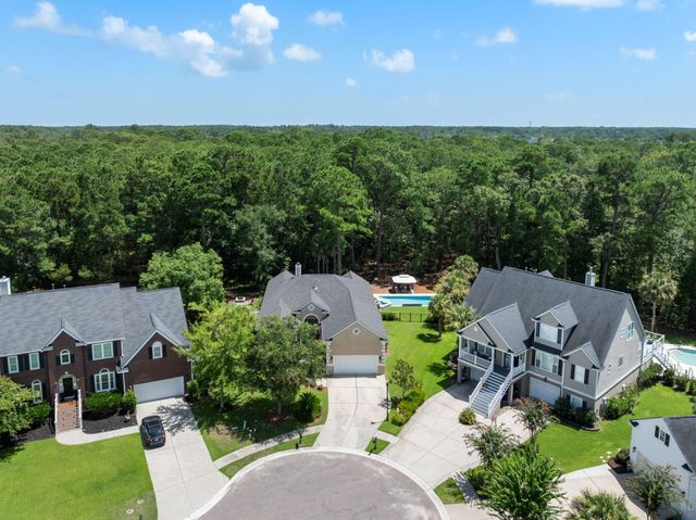1425 Oakhurst, Mount Pleasant, SC 29466