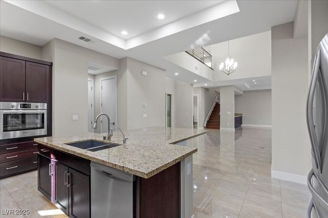 88 Pristine Glen Street, Las Vegas, NV 89135