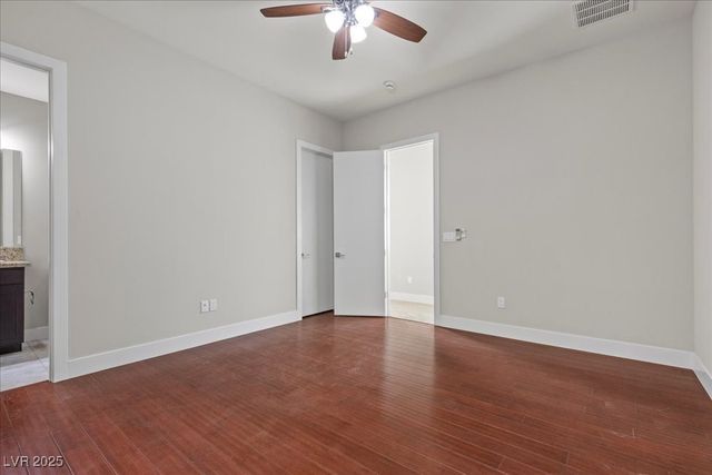 88 Pristine Glen Street, Las Vegas, NV 89135