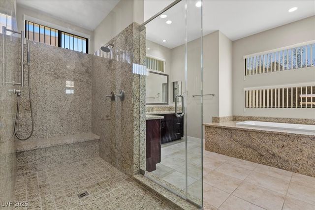 88 Pristine Glen Street, Las Vegas, NV 89135