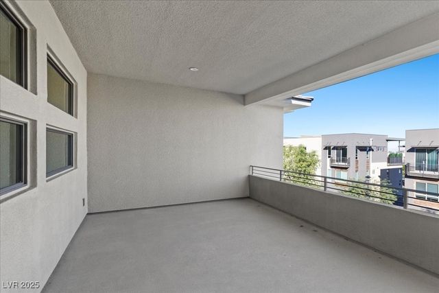 88 Pristine Glen Street, Las Vegas, NV 89135