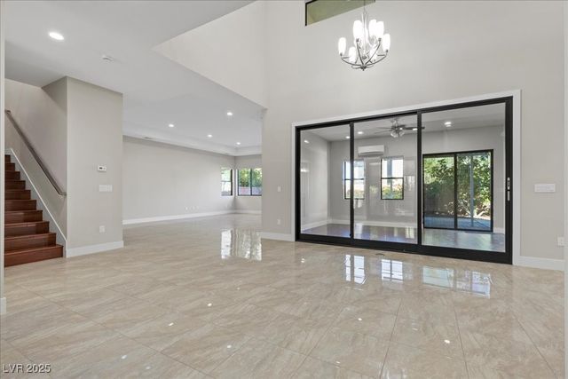 88 Pristine Glen Street, Las Vegas, NV 89135