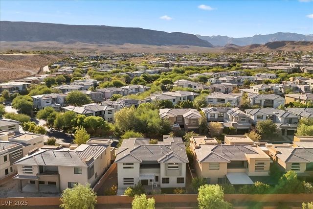 88 Pristine Glen Street, Las Vegas, NV 89135