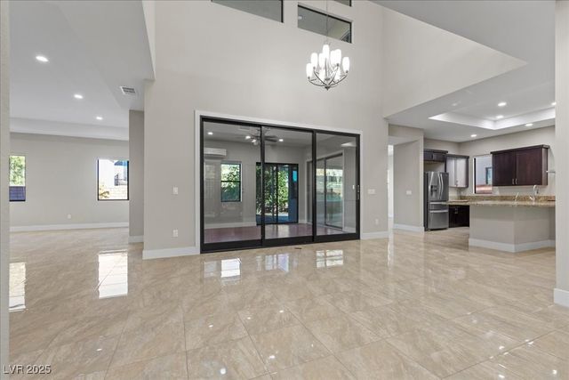 88 Pristine Glen Street, Las Vegas, NV 89135