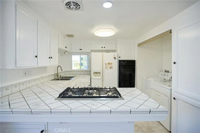 1328 W 214th Street, Torrance, CA 90501