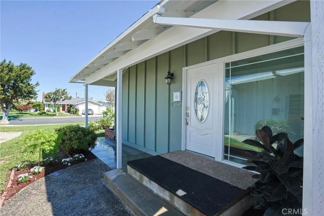 1328 W 214th Street, Torrance, CA 90501