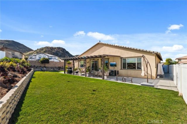 6529 Zion Way, Jurupa Valley, CA 92509