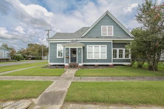 803 S Ave G, Crowley, LA 70526