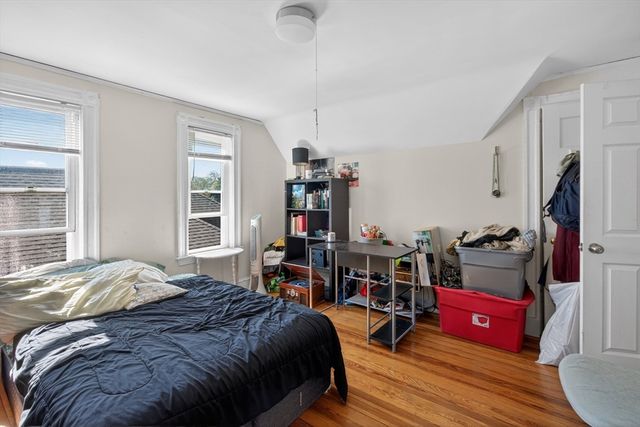 671-671A Washington St, Boston, MA 02135