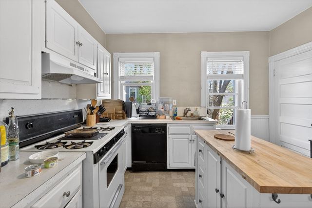 671-671A Washington St, Boston, MA 02135