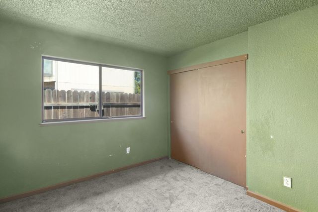 275 R St, Lincoln, CA 95648
