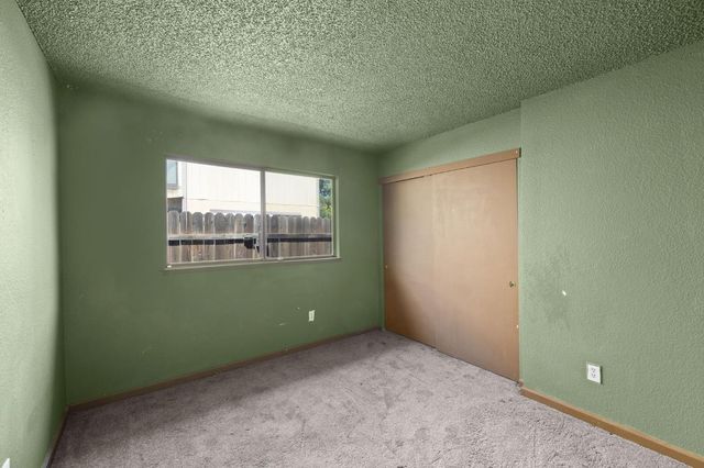 275 R St, Lincoln, CA 95648