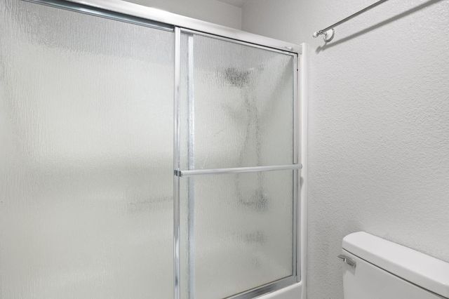 275 R St, Lincoln, CA 95648