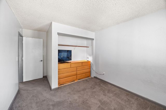 275 R St, Lincoln, CA 95648
