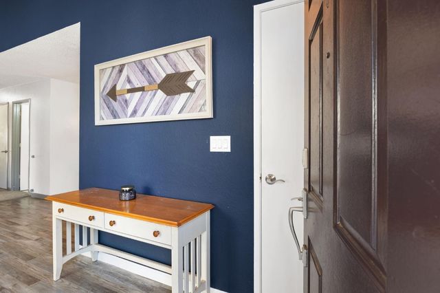 275 R St, Lincoln, CA 95648