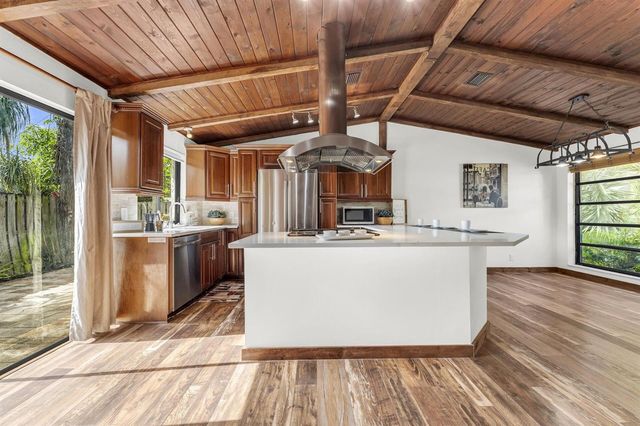 358 SW 32nd Terrace, Deerfield Beach, FL 33442