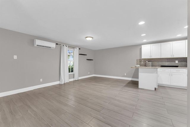 358 SW 32nd Terrace, Deerfield Beach, FL 33442