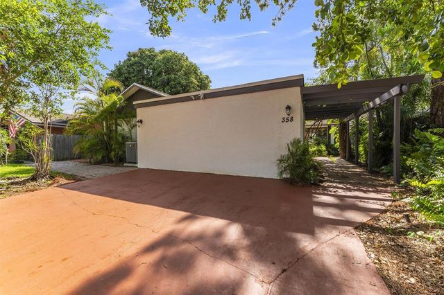 358 SW 32nd Terrace, Deerfield Beach, FL 33442