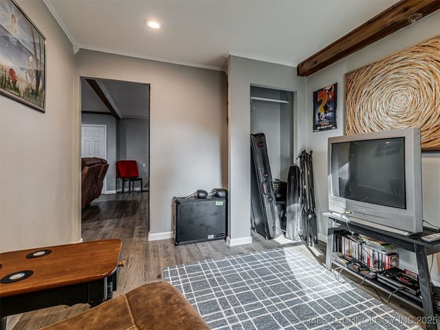 6316 E 5th Street, Tulsa, OK 74112