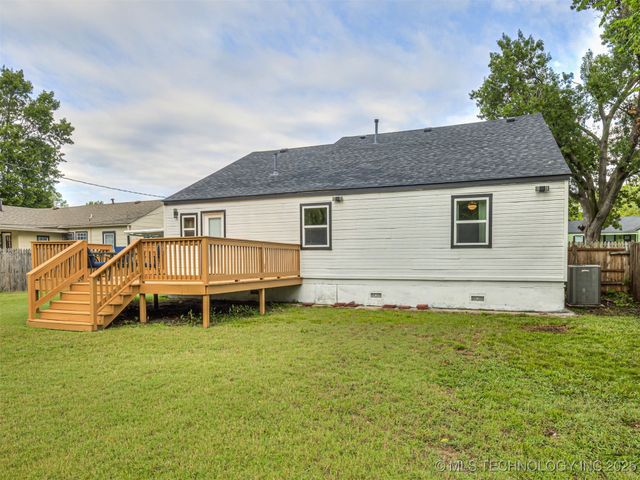 6316 E 5th Street, Tulsa, OK 74112