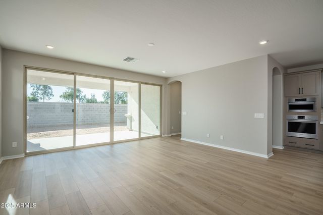 18755 W MONTEROSA Street, Litchfield Park, AZ 85340