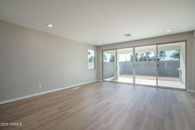 18755 W MONTEROSA Street, Litchfield Park, AZ 85340