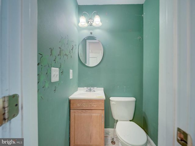 9105 OLD CULPEPER RD, Warrenton, VA 20186