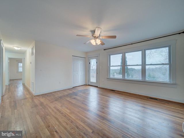 9105 OLD CULPEPER RD, Warrenton, VA 20186