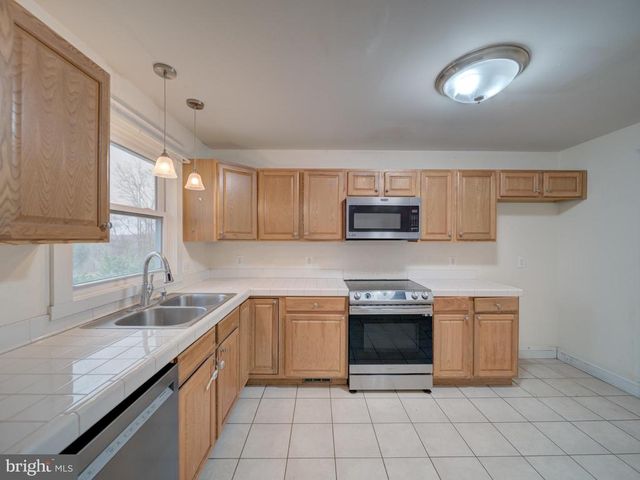 9105 OLD CULPEPER RD, Warrenton, VA 20186