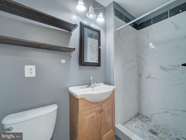 9105 OLD CULPEPER RD, Warrenton, VA 20186