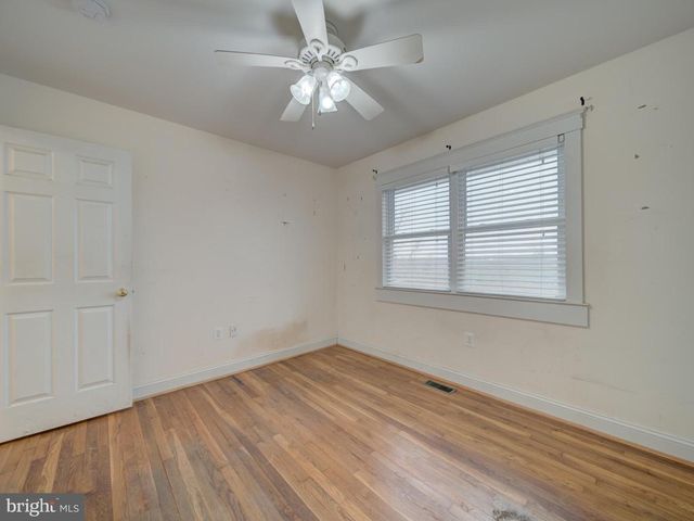 9105 OLD CULPEPER RD, Warrenton, VA 20186