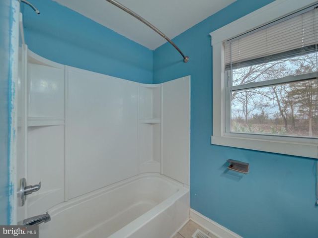 9105 OLD CULPEPER RD, Warrenton, VA 20186