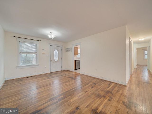 9105 OLD CULPEPER RD, Warrenton, VA 20186