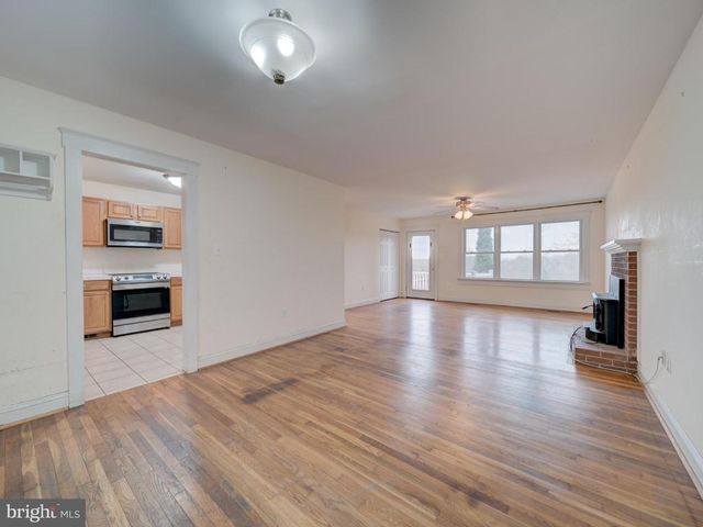 9105 OLD CULPEPER RD, Warrenton, VA 20186