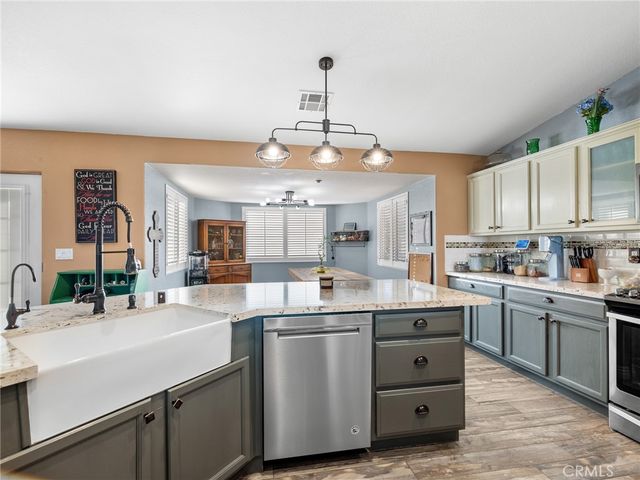 12326 Silver Rock, Pinon Hills, CA 92372