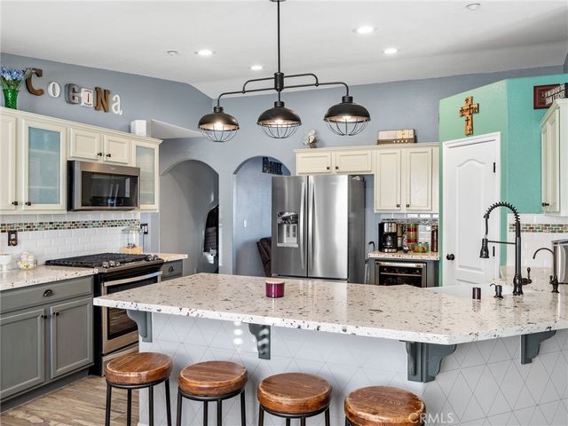 12326 Silver Rock, Pinon Hills, CA 92372