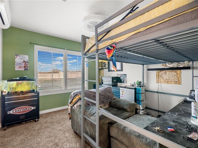 12326 Silver Rock, Pinon Hills, CA 92372