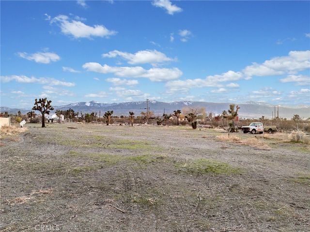 12326 Silver Rock, Pinon Hills, CA 92372