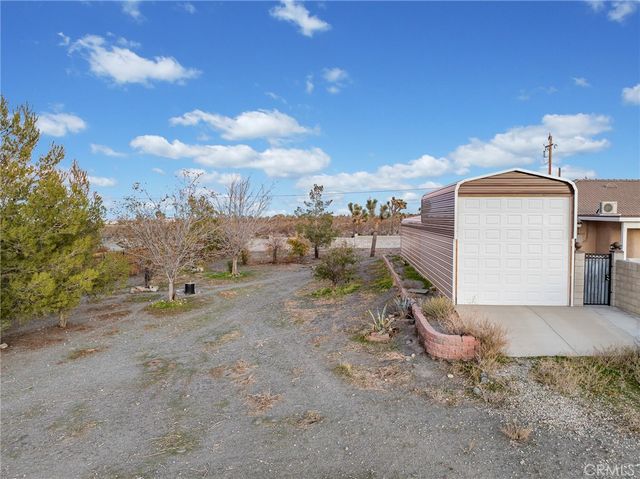 12326 Silver Rock, Pinon Hills, CA 92372