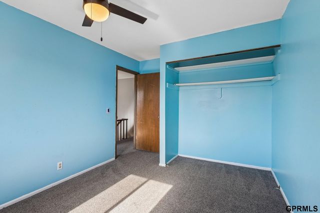 9023 Gary Circle, Omaha, NE 68138