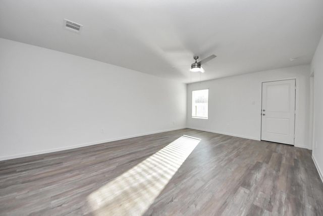 14315 Leafy Willow Drive, Splendora, TX 77372