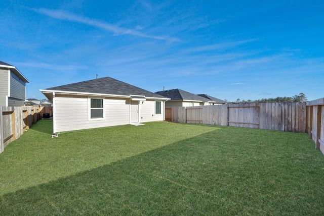 14315 Leafy Willow Drive, Splendora, TX 77372