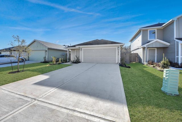 14315 Leafy Willow Drive, Splendora, TX 77372