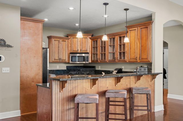 512 Silverwood Place, Branson West, MO 65737