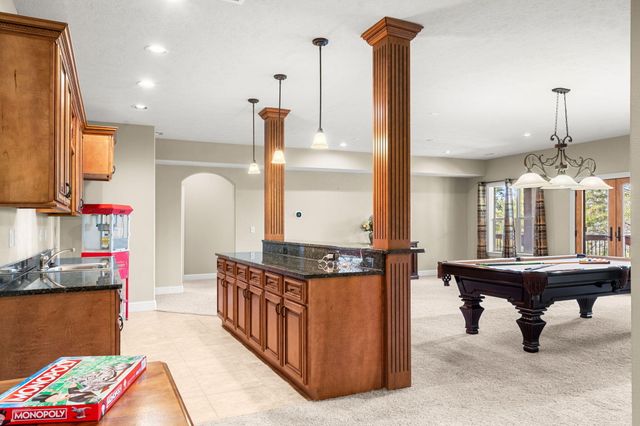 512 Silverwood Place, Branson West, MO 65737