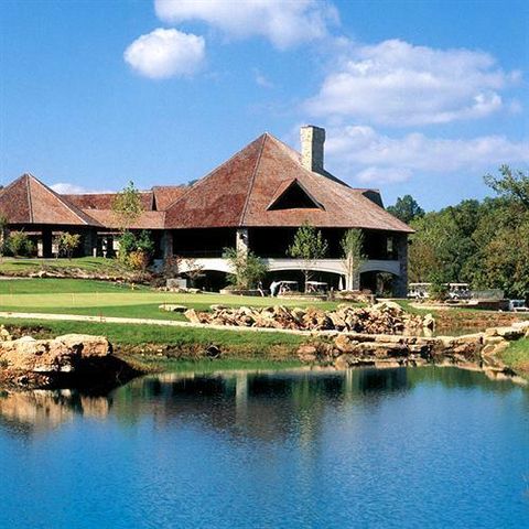 512 Silverwood Place, Branson West, MO 65737